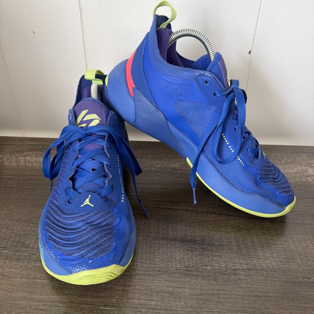 Boys 7Y Jordan Luka 1 Illusionist Basketball Shoe‎ Sneaker Blue